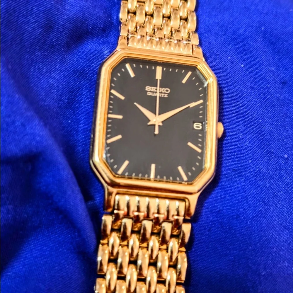 Seiko vintage slim
